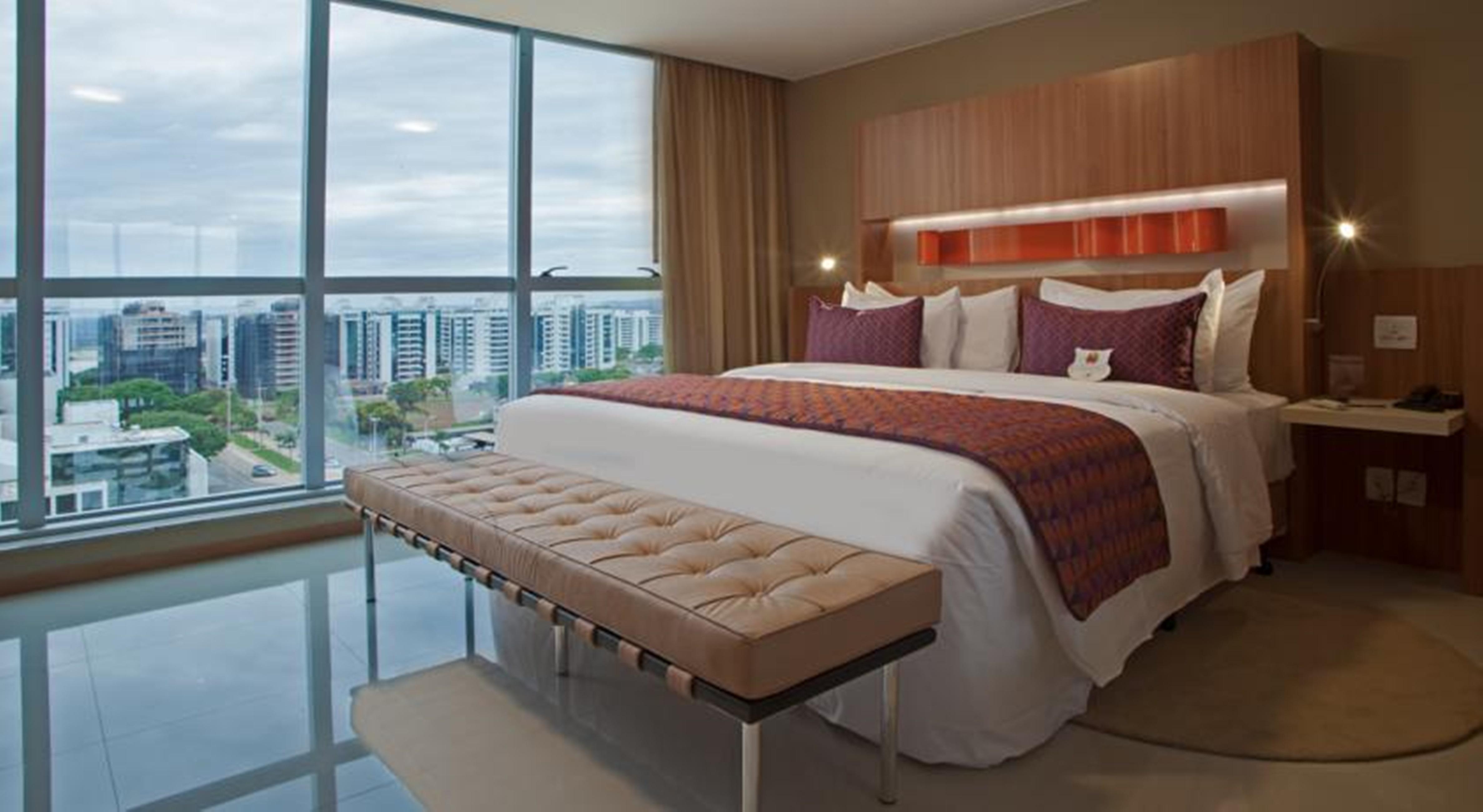 Jade Hotel Brasilia Candangolandia Eksteriør billede A bedroom at the JW Marriott Hotel Bogotá