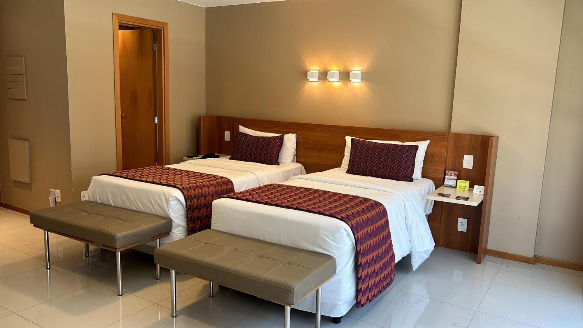 Jade Hotel Brasilia Candangolandia Eksteriør billede A room at the hotel