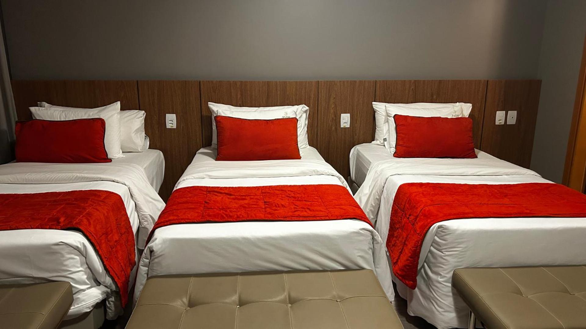 Jade Hotel Brasilia Candangolandia Eksteriør billede A room at the hotel
